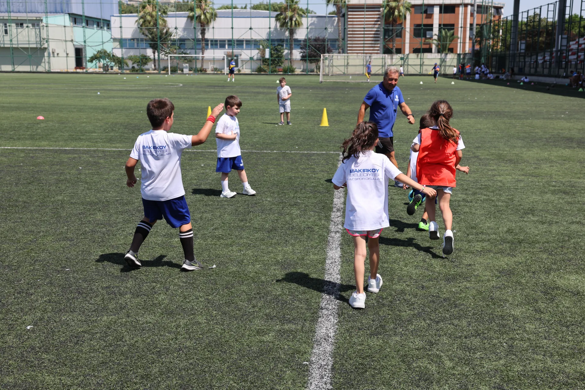 Bakırköy Belediyesi’nden çocuklara ücretsiz yaz spor okulu