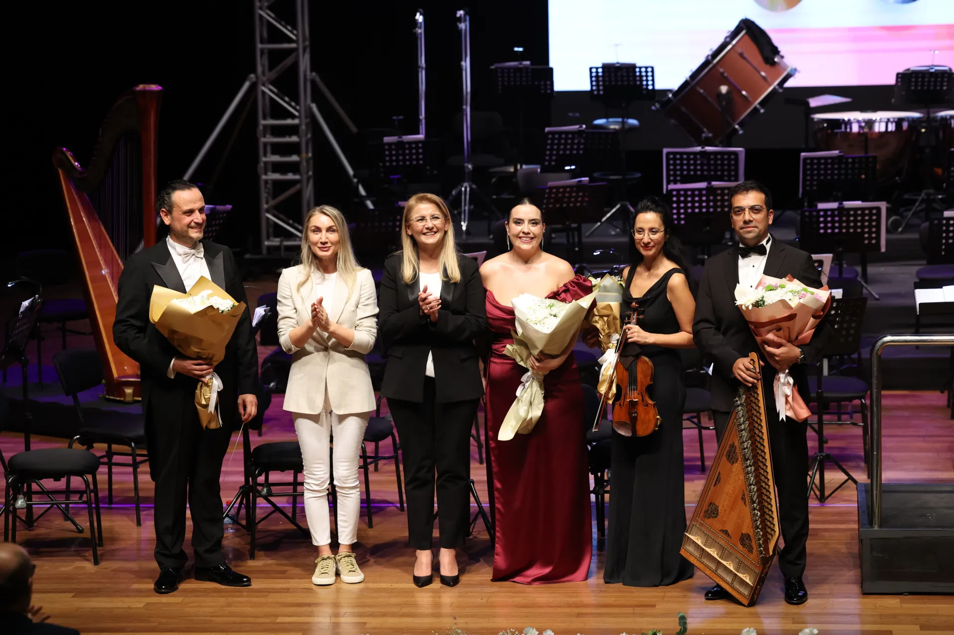 LEYLA GENCER OPERA VE SANAT MERKEZİ’NİN YENİ DÖNEMİ ORKESTRA SYMPHONİSTA’NIN ETKİLEYİCİ PERFORMANSI İLE BAŞLADI